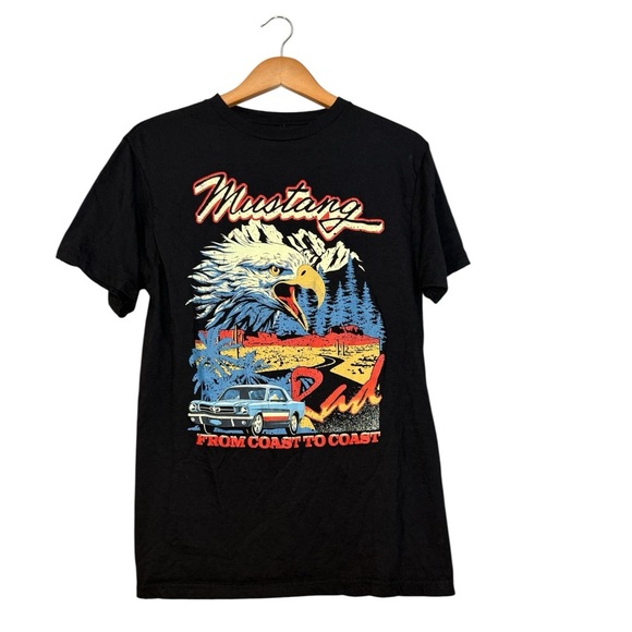 Ford Mustang Black Graphic T-Shirt Men’s/Women’s Medium Car Logo Tee - Picture 1 of 3